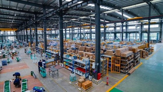 Ewinall Paketleme Ölçeği Makinesi OEM Granül Dolum Makinesi 180 Torba / H