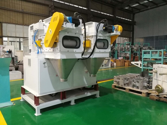 Servo motor 70kg Otomatik Çanta Hayvan Yemi Paketleme Makinası 0.7MPa 12kW